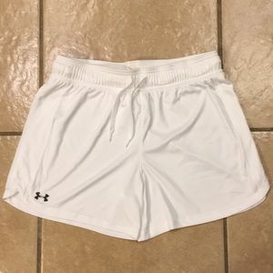 Under Armour shorts size Medium
